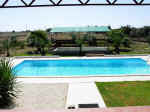 mazotos_larnaca_holiday_pool.jpg (36811 bytes)