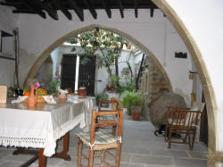 Here you can enjoy your breakfast under the arches at Stratos House in Cyprus